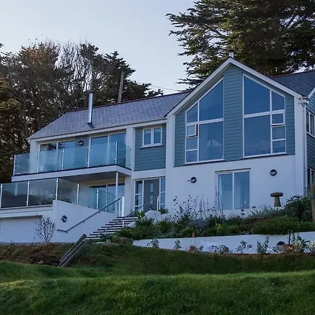 Holywell Bay Bed & Breakfast Cubert